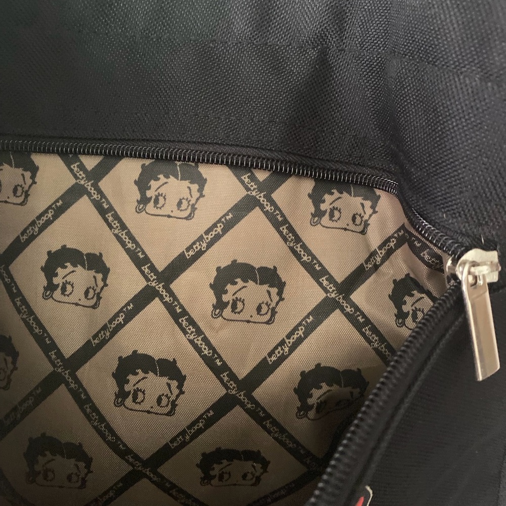Betty Boop Black Shoulder / Tote Bag with Designs - Picture 7 of 14